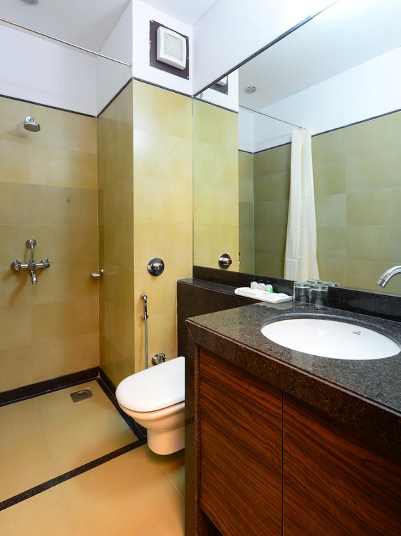 Jc Castle Hotel Shirdi Bagian luar foto